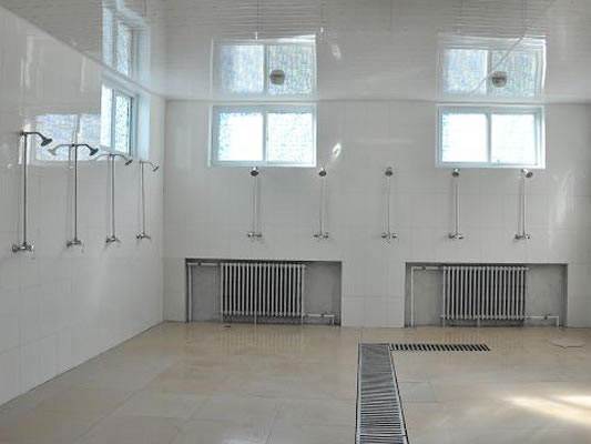 學(xué)生洗浴用太陽能熱水系統(tǒng)工程